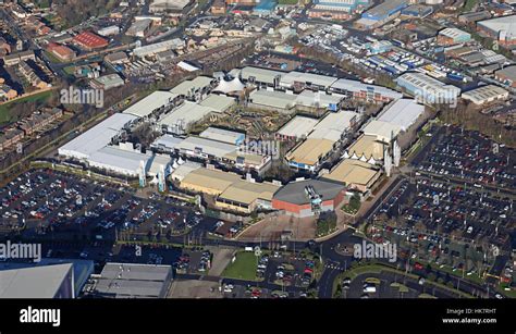 castleford outlet shopping centre.